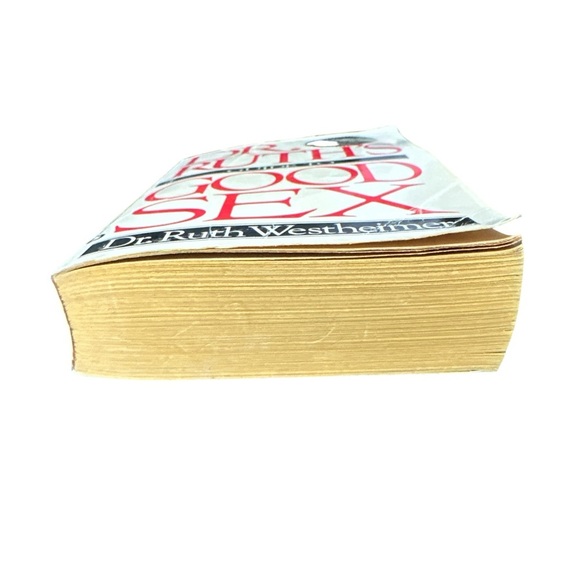 Dr. Ruth's Guide to Good Sex - VTG Classic White and Red Edition, Softcover 1983 - Picture 5 of 6